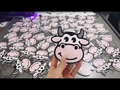 Personalisierter Kleiner UV-Flachbett-Drucker Personalisierter Farbdurchdruck